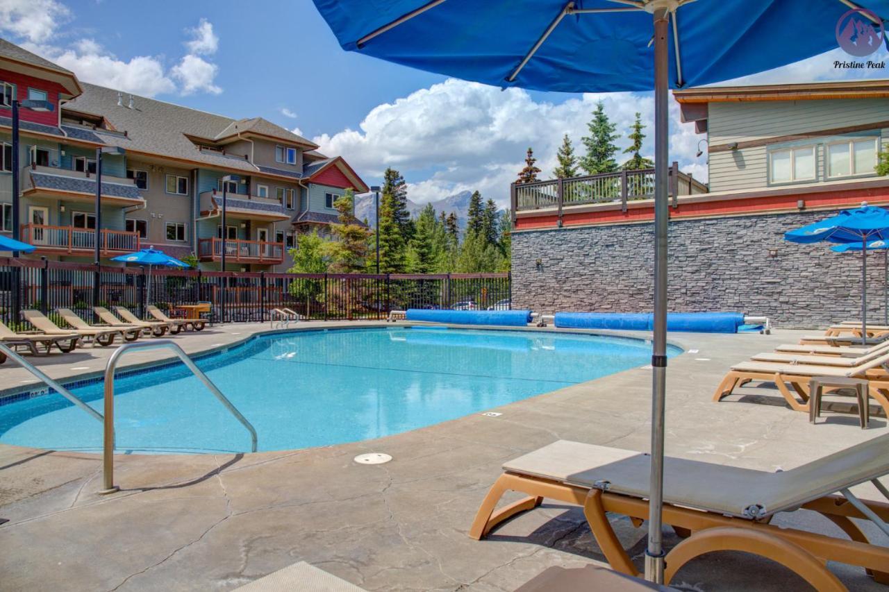 Modern Nordic 2 Bedroom Mountain View Condo Canmore Zewnętrze zdjęcie